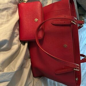 Tory Burch shoulder bag and matching wallet, like new